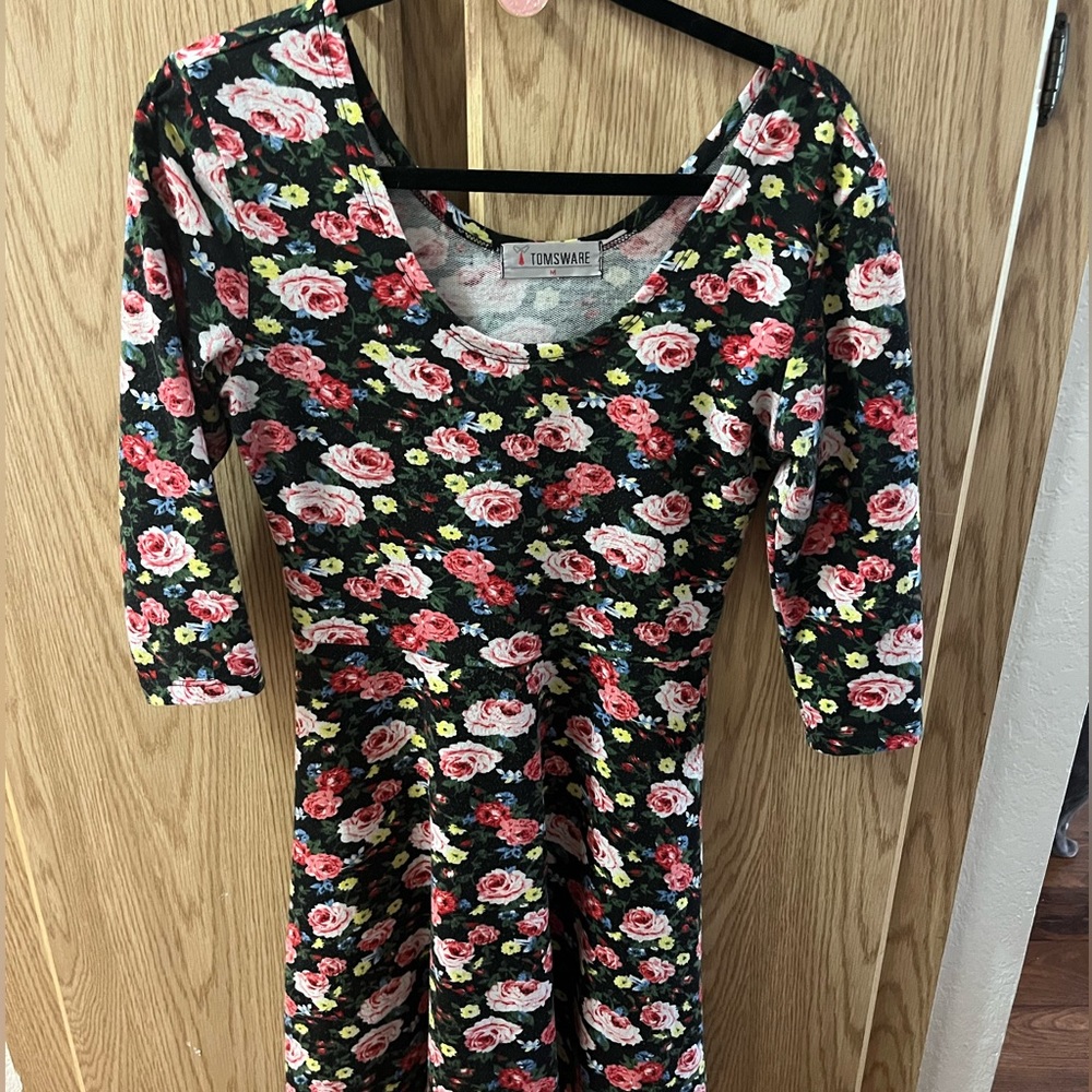 Long sleeve floral dress